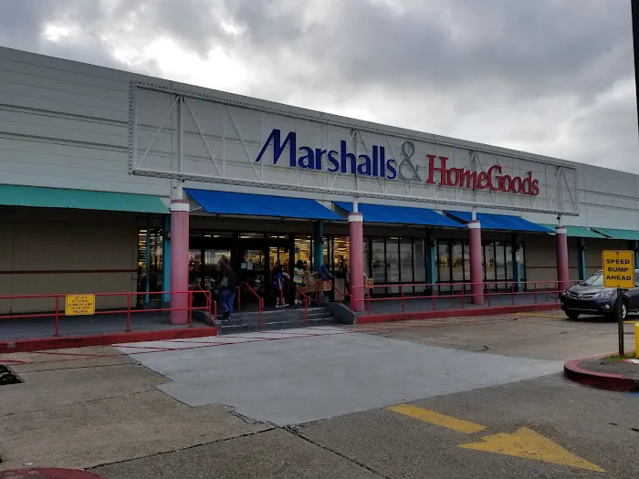 Marshalls & HomeGoods 2