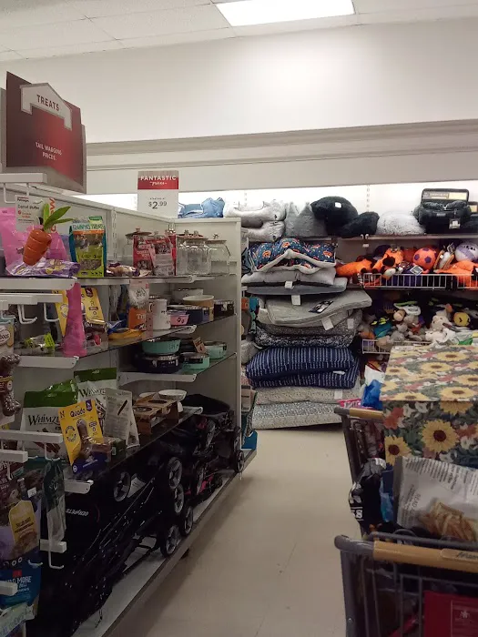 Marshalls & HomeGoods 4
