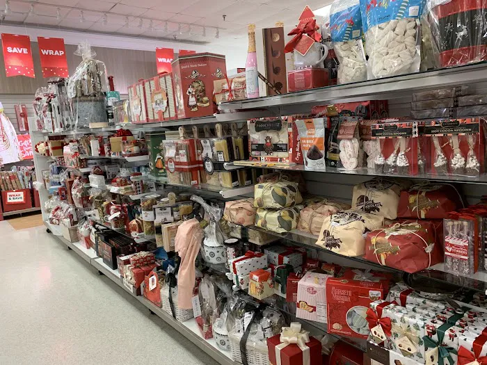 Marshalls & HomeGoods 8