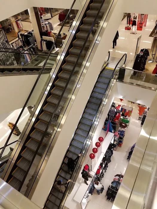 Macy's 4