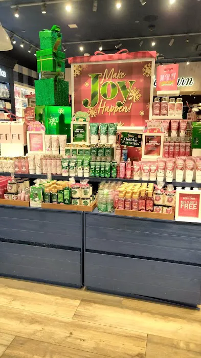 Bath & Body Works 7