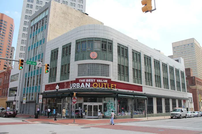 Urban Outlet 1
