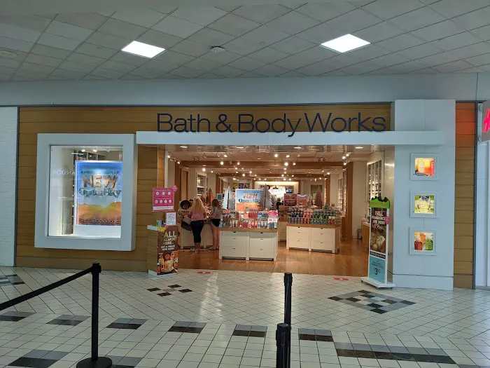 Bath & Body Works 3