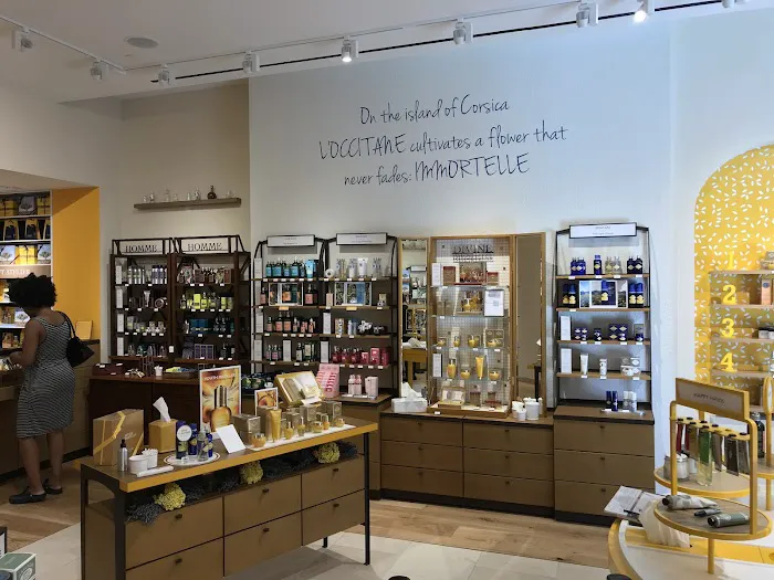 L'OCCITANE EN PROVENCE 3