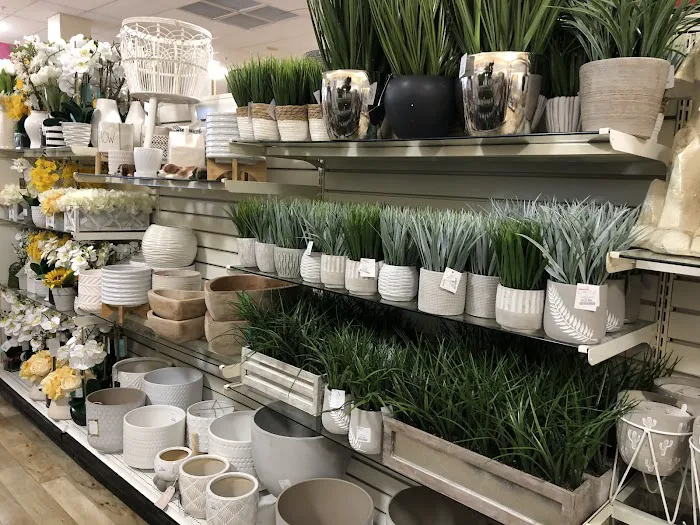 HomeGoods 9