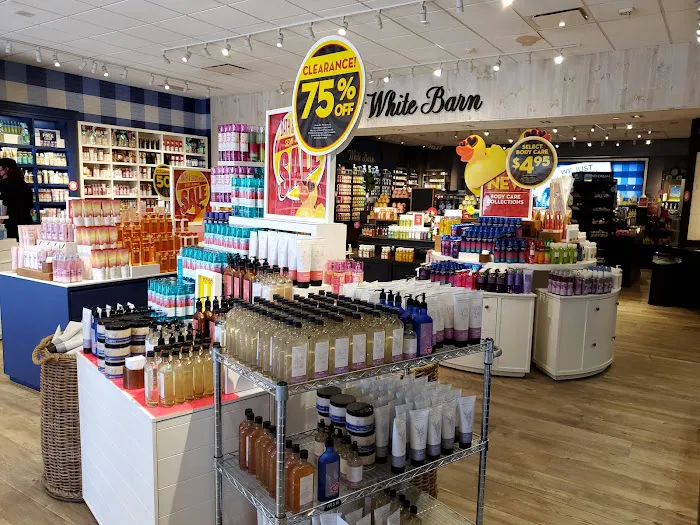 Bath & Body Works 1
