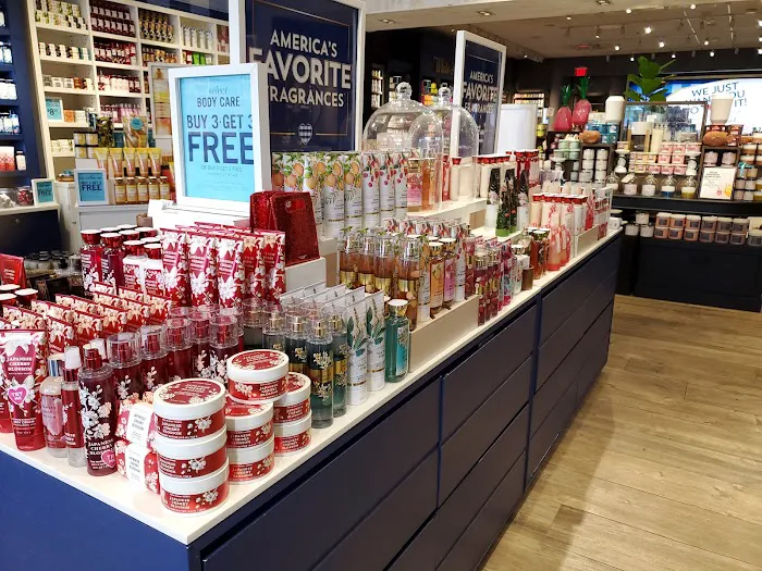 Bath & Body Works 0