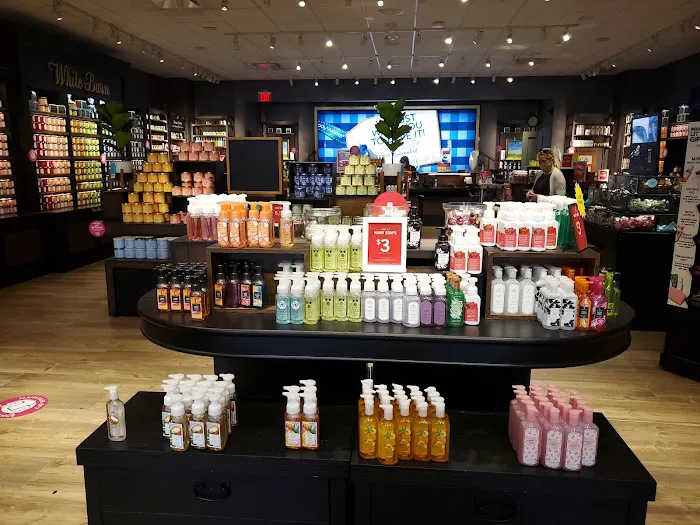 Bath & Body Works 5