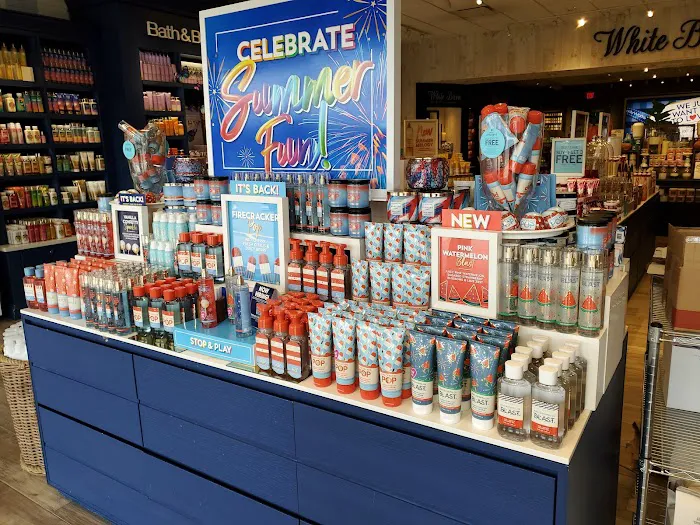 Bath & Body Works 7
