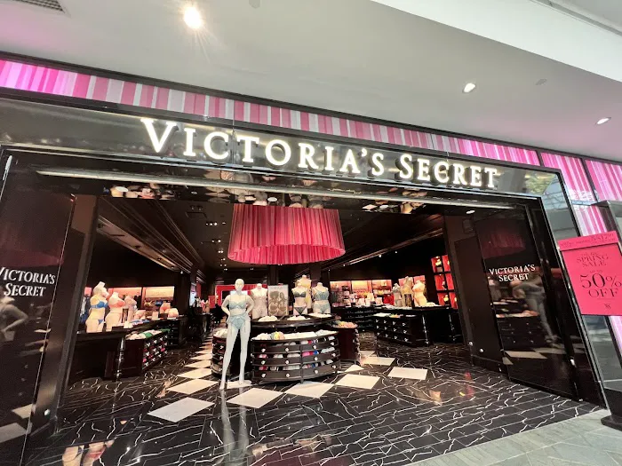 Victoria's Secret & PINK by Victoria's Secret 1