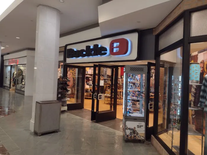 Buckle 7