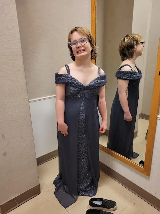 Dillard's Clearance Center 3