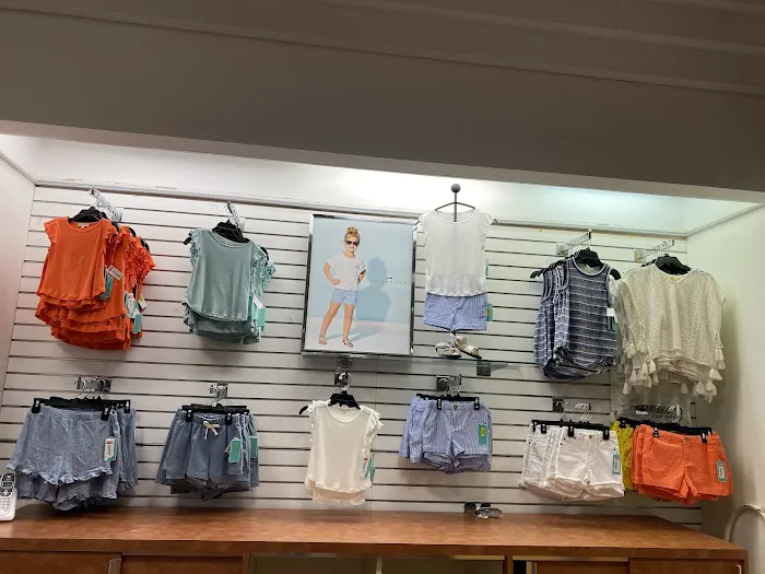 Dillard's Clearance Center 6