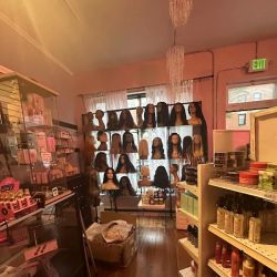 The Urban Beauty Luxe & Accessories Store ico