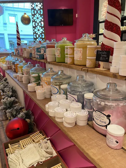 Dessert Beauty & Cosmetics 1
