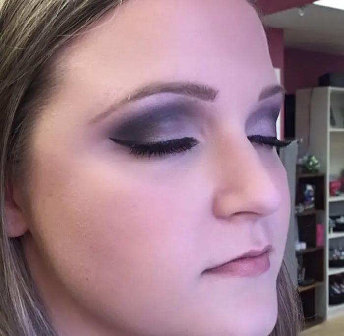 Smooch Studio 9