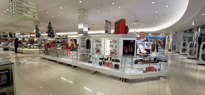 Macy's 0