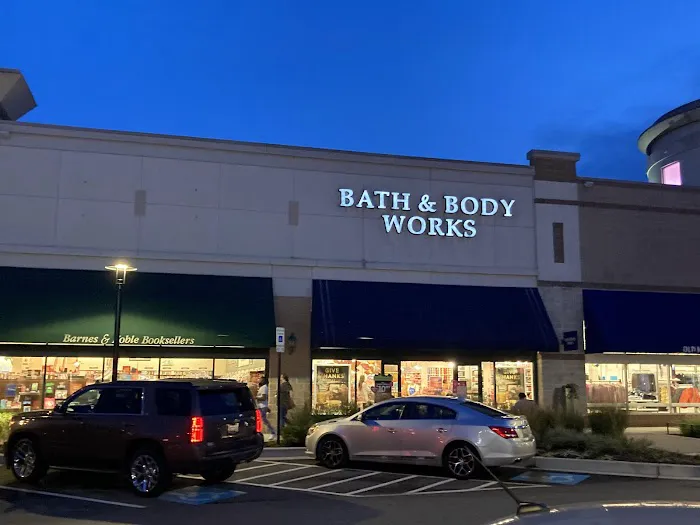 Bath & Body Works 1