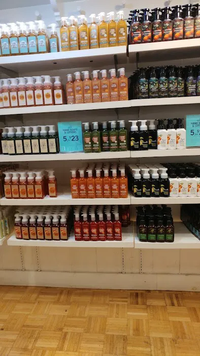 Bath & Body Works 2