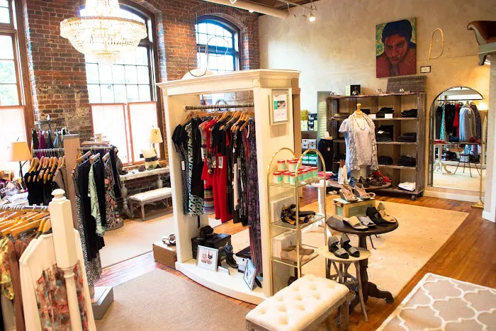 Sofia's Boutique 4