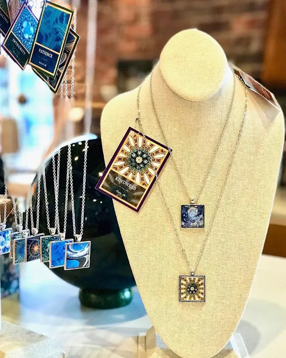 Sofia's Boutique 8