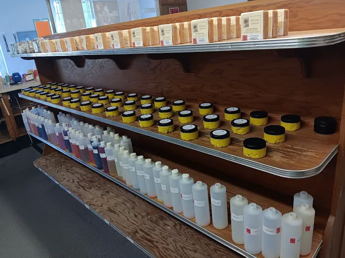 R AND M BODY OILS LLC 4