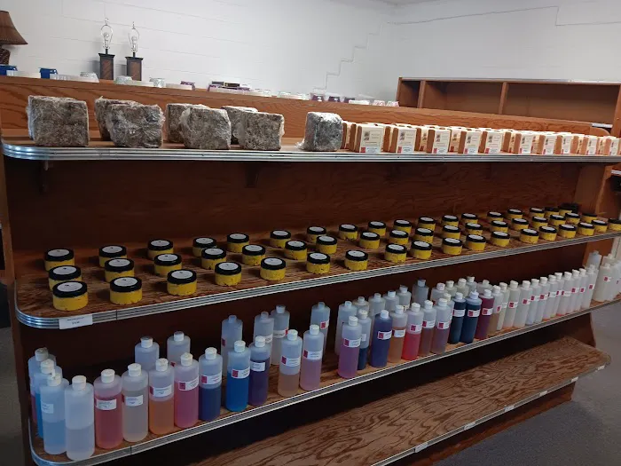R AND M BODY OILS LLC 3