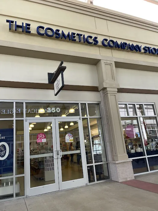The Cosmetics Company Store 5