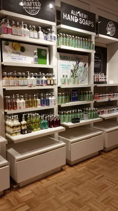 Bath & Body Works 8