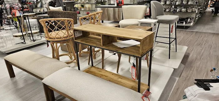 T.J. Maxx 7