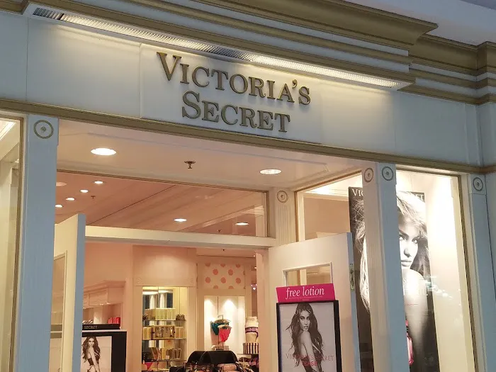 Victoria's Secret & PINK by Victoria's Secret 1