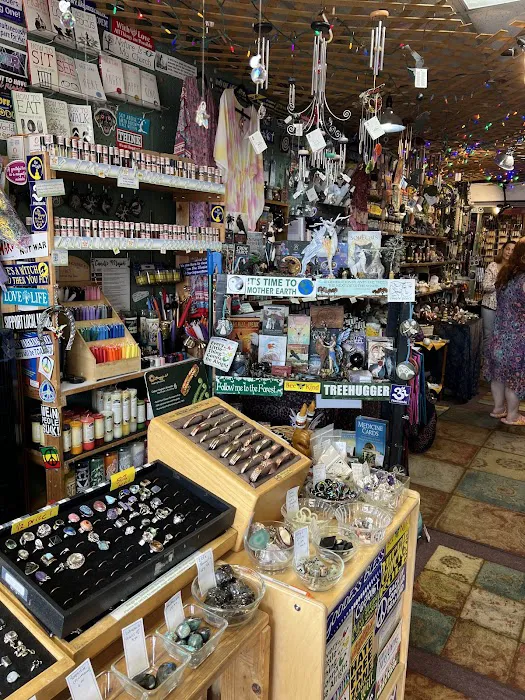 Heaven & Nature Store 3