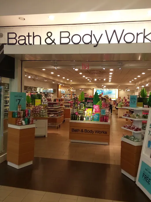 Bath & Body Works 1