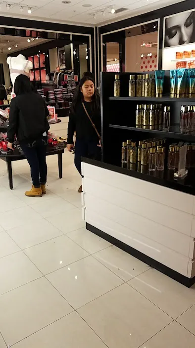 Victoria's Secret & PINK by Victoria's Secret 4