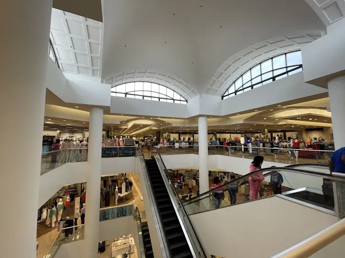 Dillard's 4