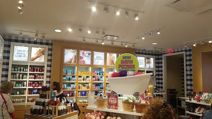 Bath & Body Works 3