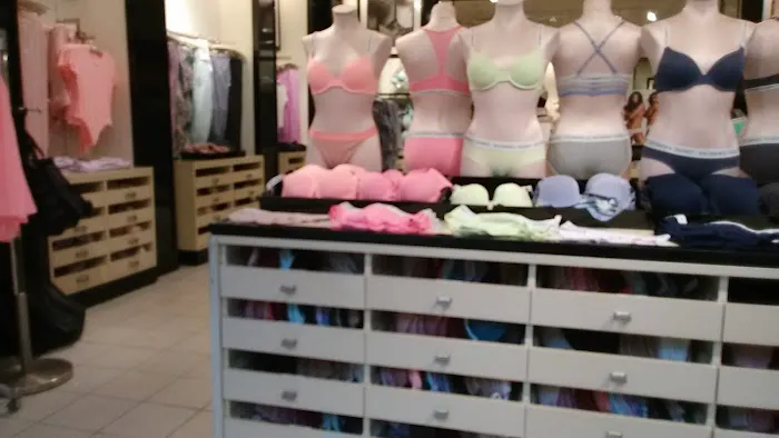 Victoria's Secret & PINK by Victoria's Secret 3