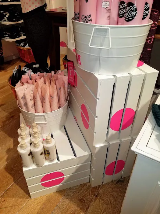 Victoria's Secret & PINK by Victoria's Secret 9