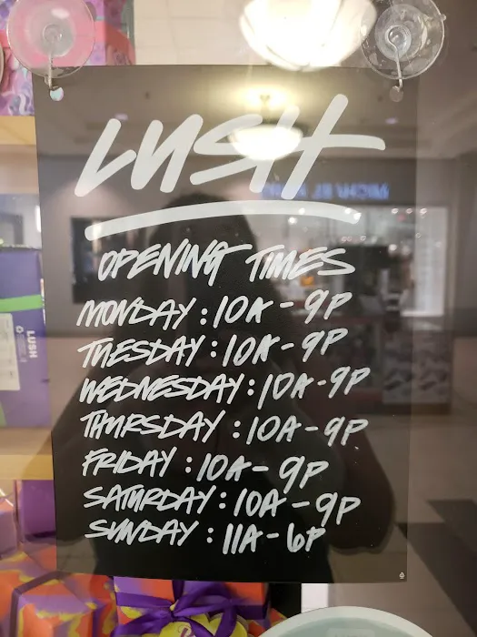 Lush Cosmetics Park City Center 9