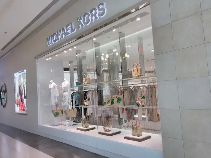 Michael Kors 7