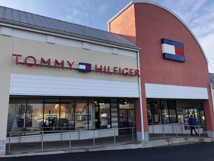Tommy Hilfiger 5