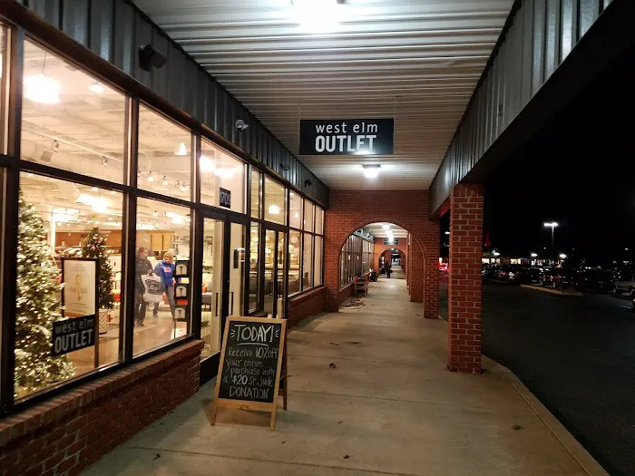 west elm Outlet 3
