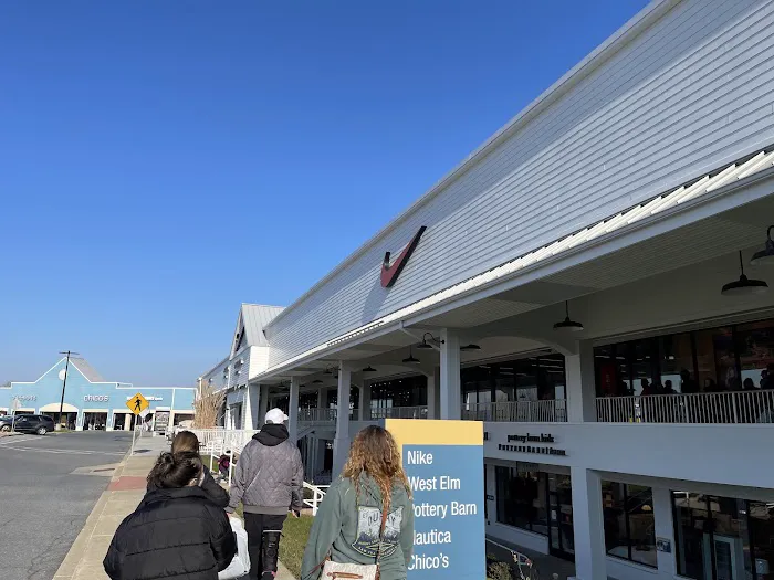 west elm Outlet 9