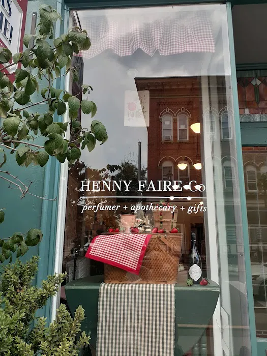HENNY FAIRE Co. 3