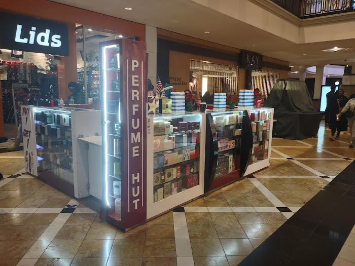 Perfume Hut 0