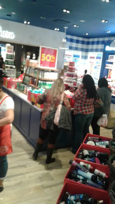 Bath & Body Works 2