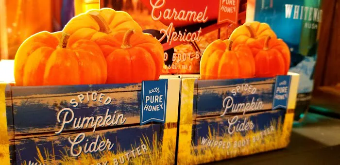 Bath & Body Works 4