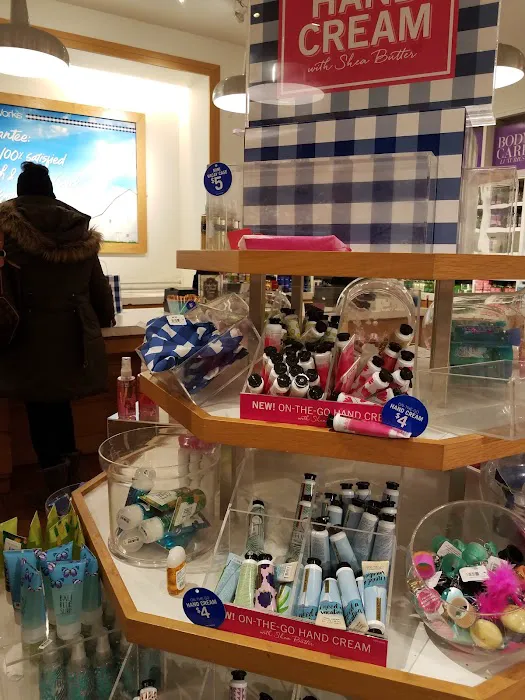 Bath & Body Works 6