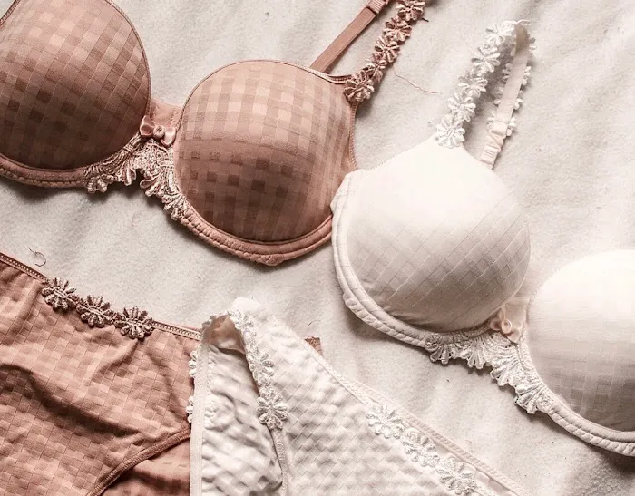 Selena's Fine Lingerie Boutique 6