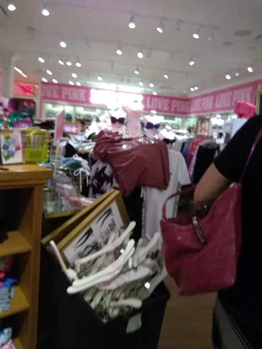 Victoria's Secret & PINK by Victoria's Secret 6